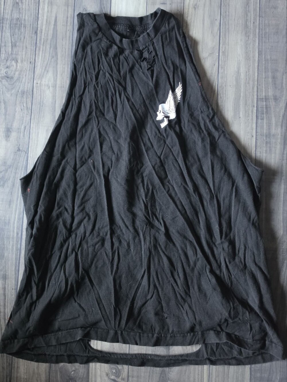 Black Graphic Men's Distressed Workout Tank - Skull & Wings Logo